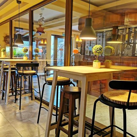Carpatic Hotel Predeál Kültér fotó