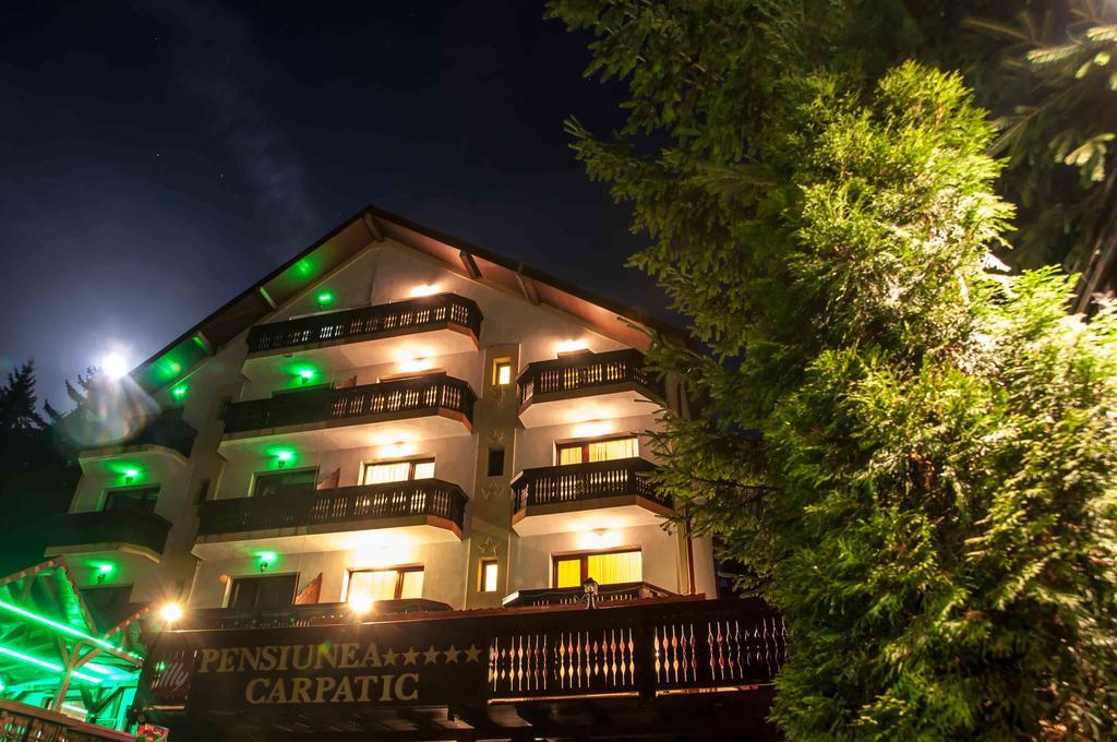 Carpatic Hotel Predeál Kültér fotó