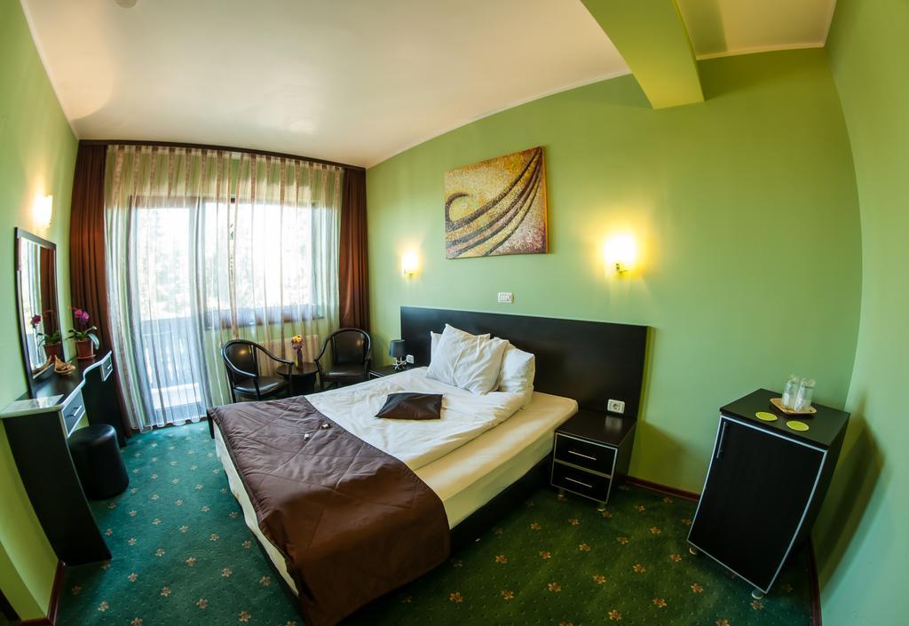Carpatic Hotel Predeál Szoba fotó