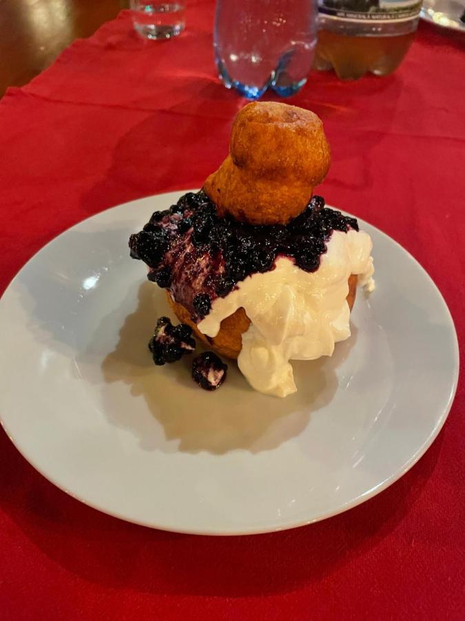 Carpatic Hotel Predeál Kültér fotó